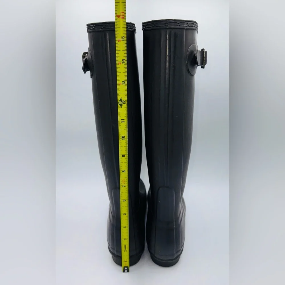 Hunter Womens Rubber Tall Rain Boots Matte Green W White Fleece Liners Size 5